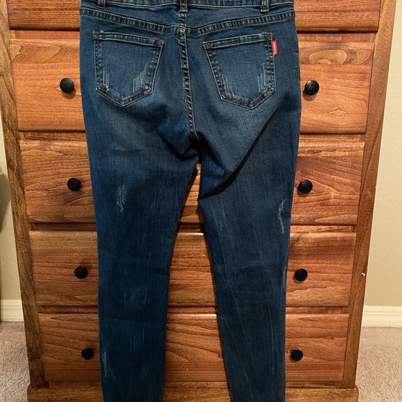 SOLD! Classic Authentic Creations Skinny Jeans - Picture 2 of 3